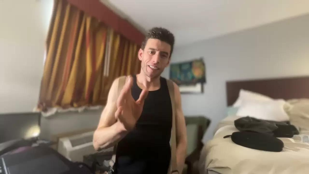 Bwcalphastud webcams show profile image 