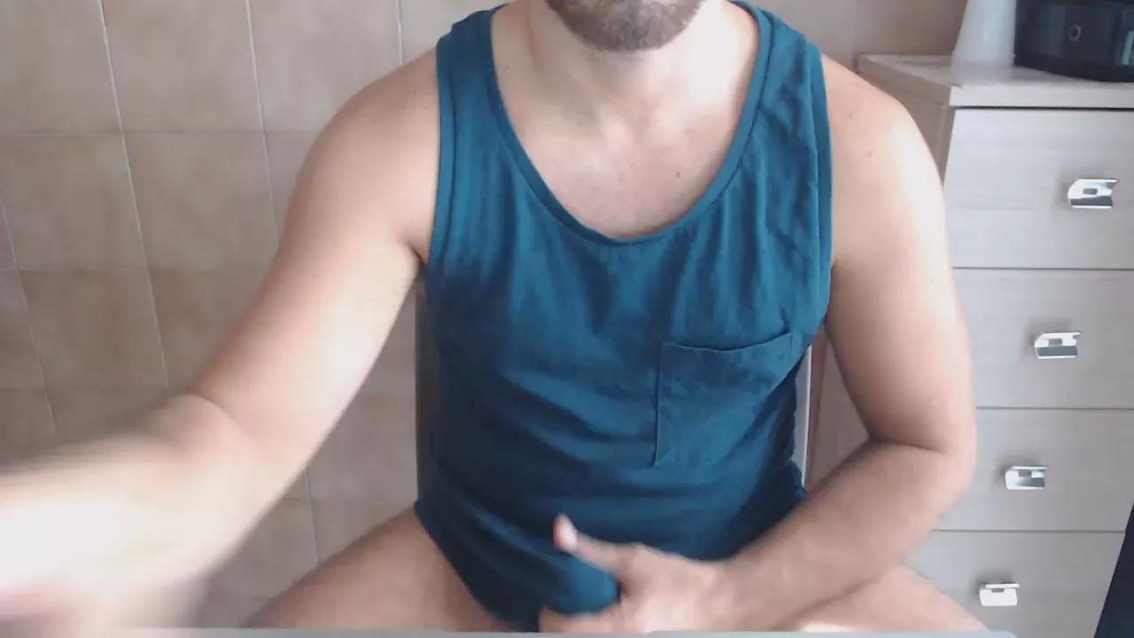 callmeluis from Cam4