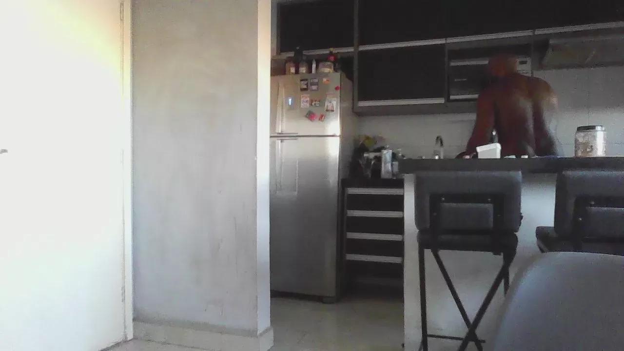 CARAMANEIRO from Cam4