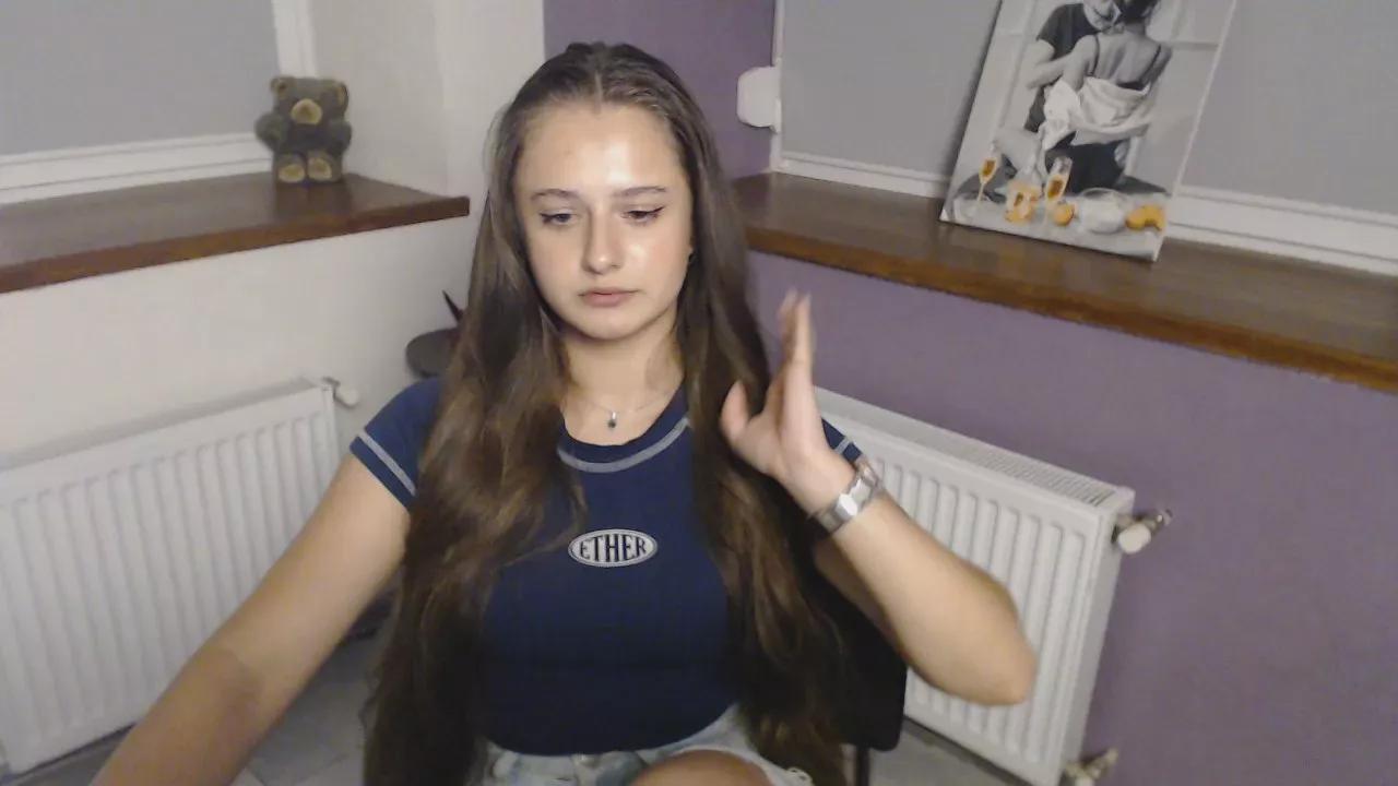 Caramel_bunny from Cam4