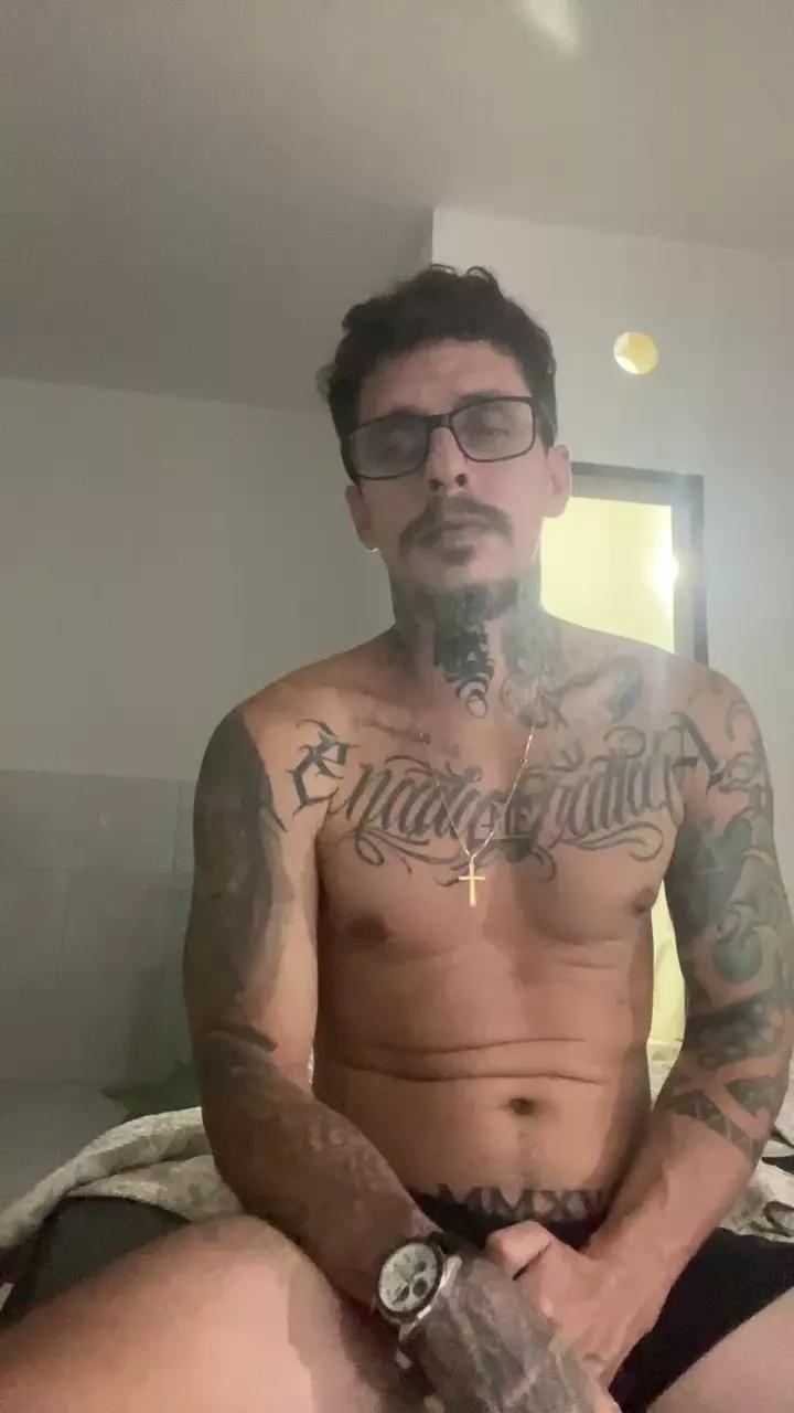 Checkmatte43 from Cam4