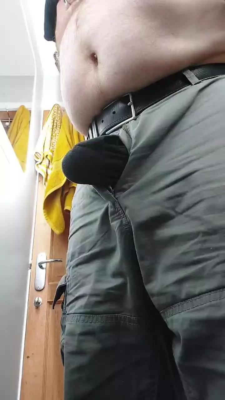 cheekeygeeza61 from Cam4