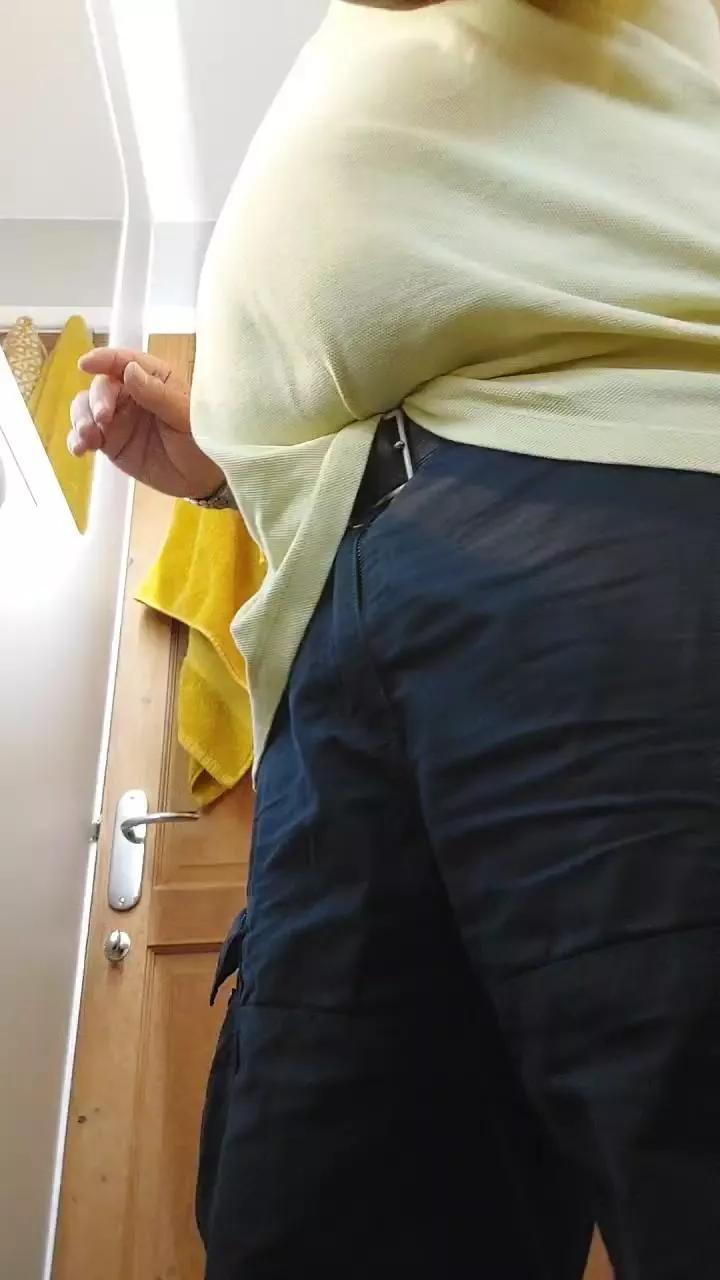 cheekeygeeza61 from Cam4