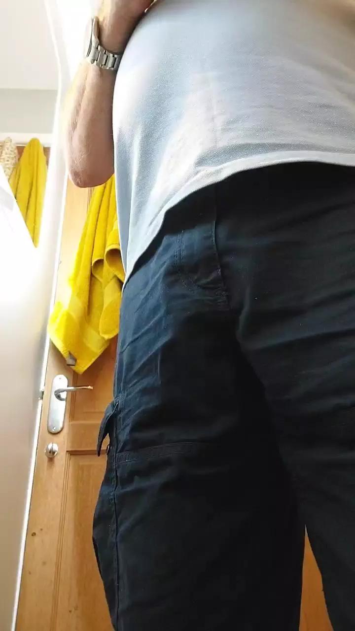 cheekeygeeza61 from Cam4