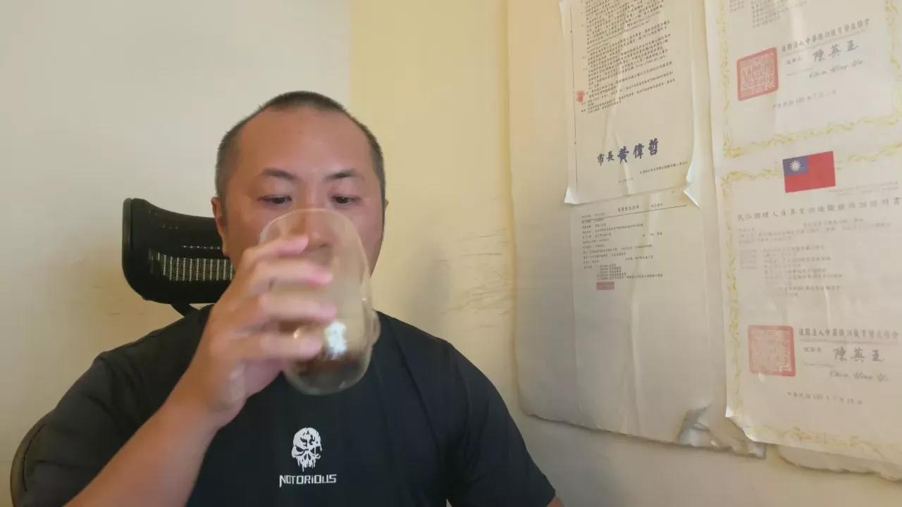 Chih555 from Cam4