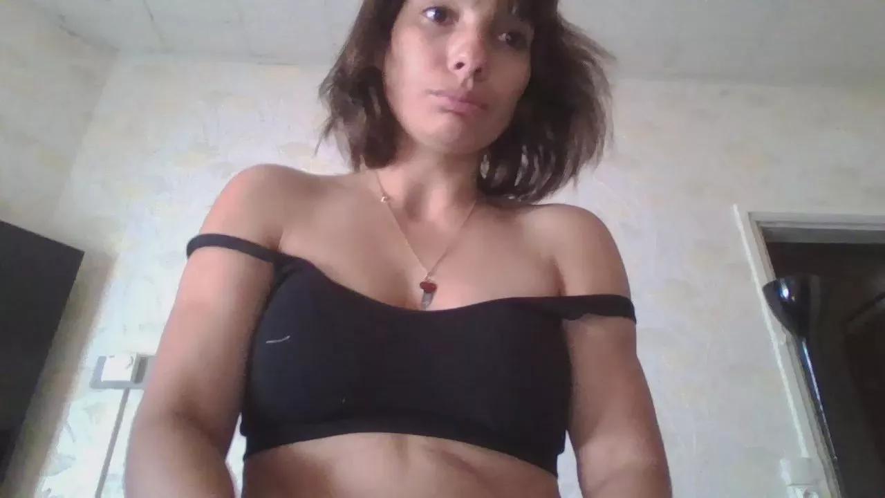 Clovise233 webcams show profile image 
