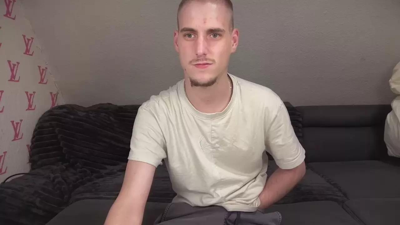 cookieboy88 from Cam4