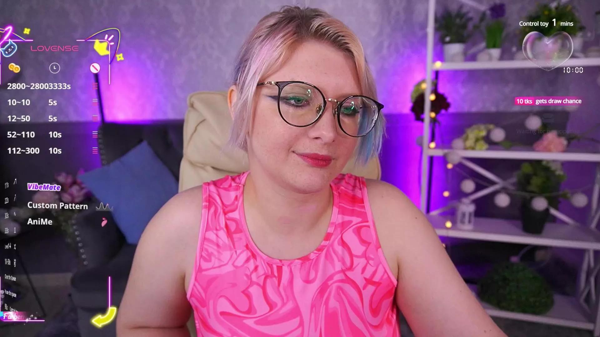 CoolTatis from Cam4