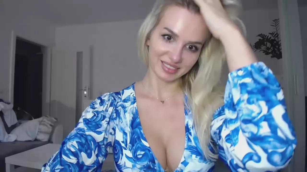 CorneliaBeauty webcams show profile image 