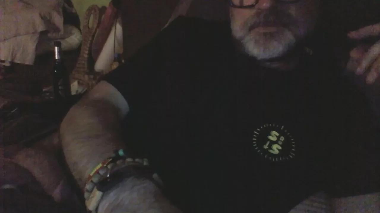 DaddyNextRoom75 webcams show profile image 