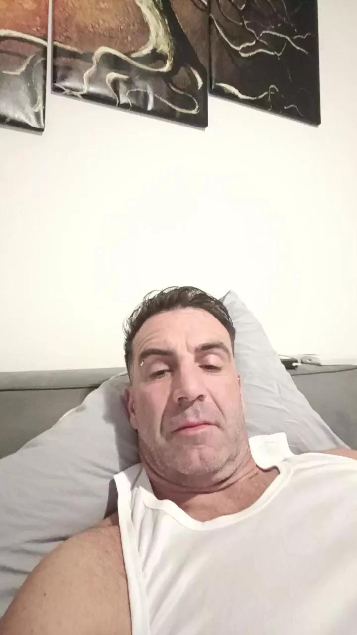 Davecabalho webcams show profile image 