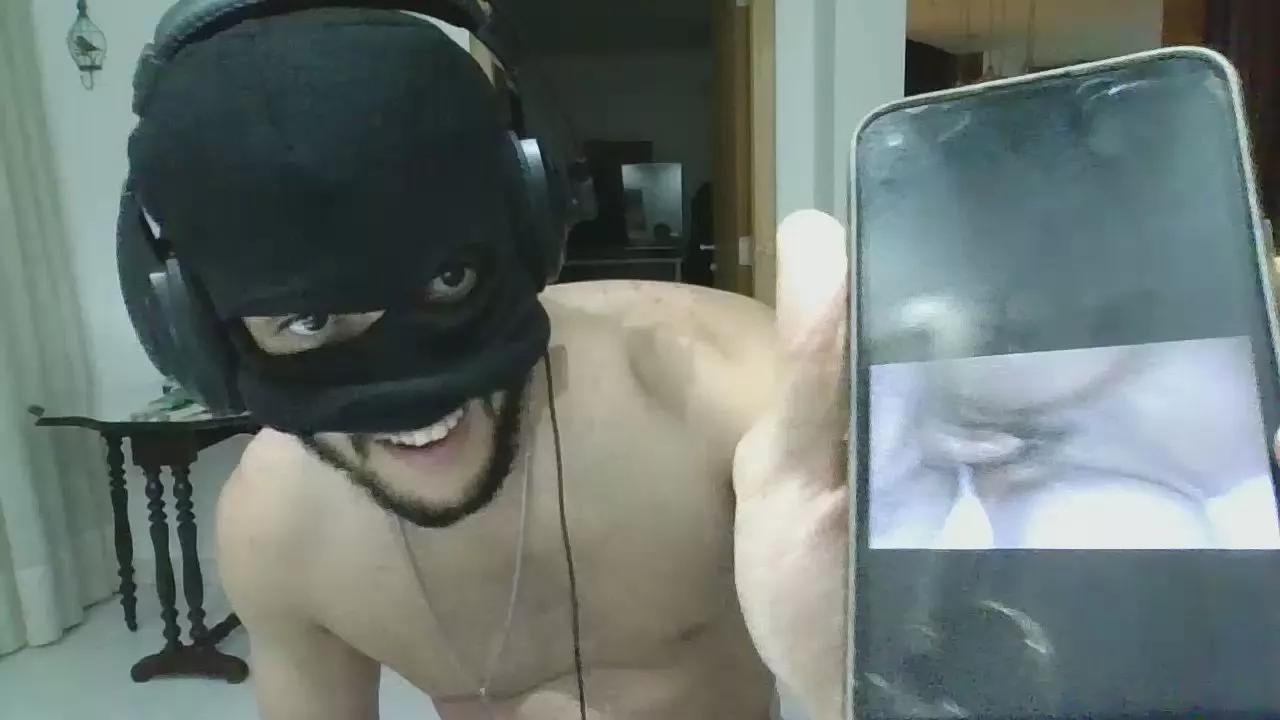 Denny_phanton from Cam4