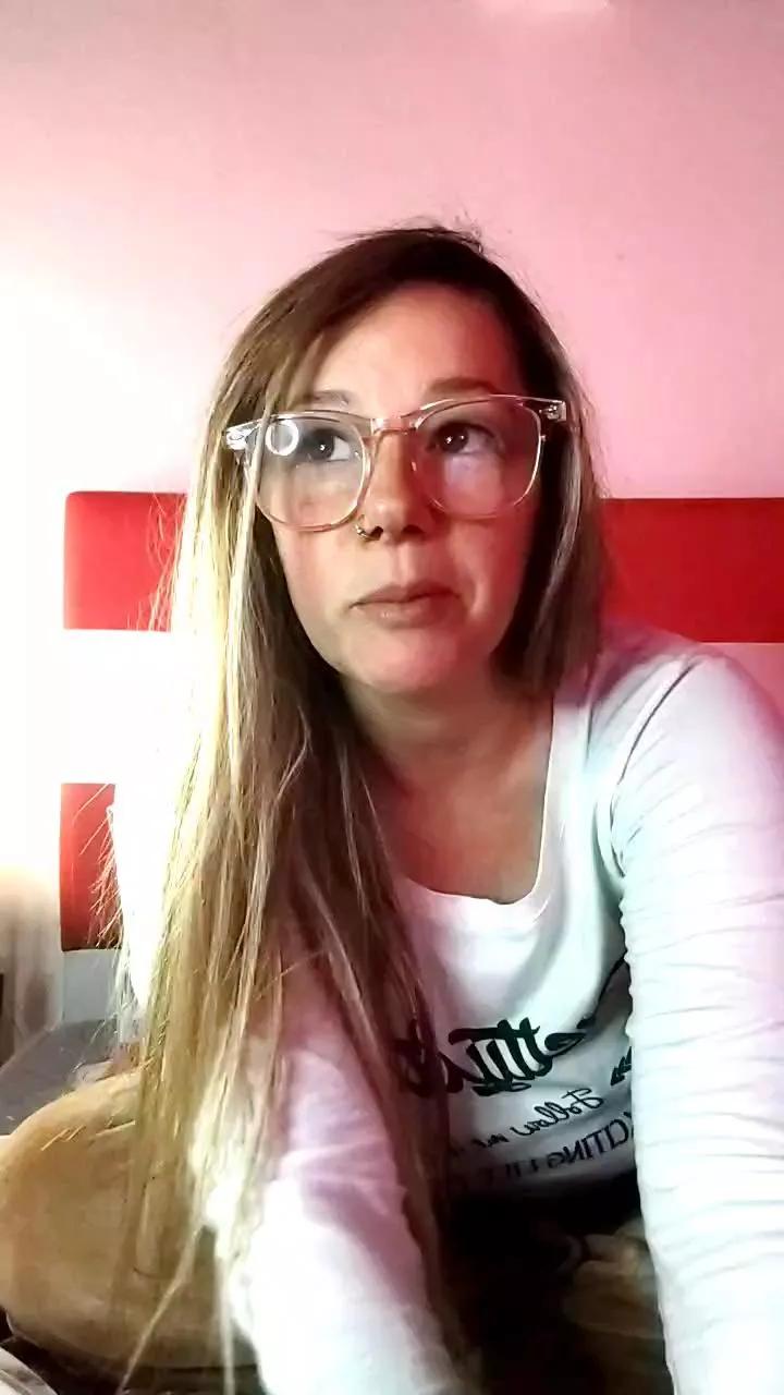 Desireemilf webcams show profile image 