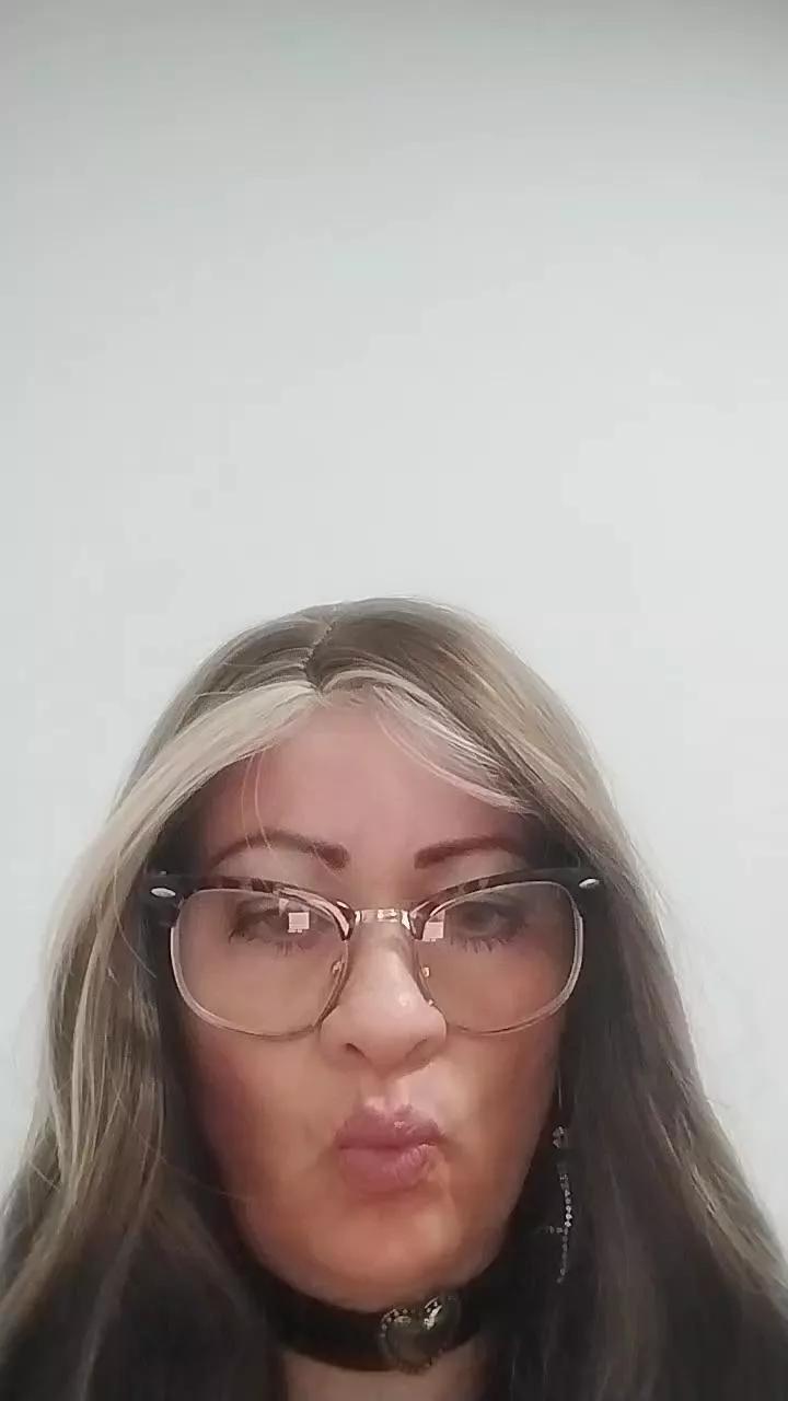 Diosamedusa webcams show profile image 