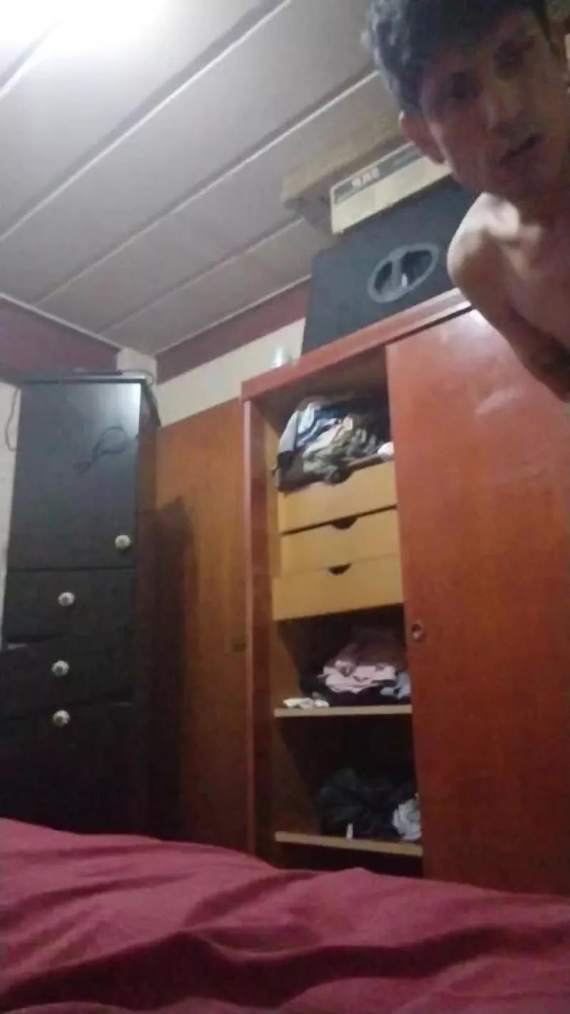 Dispuestonow webcams show profile image 