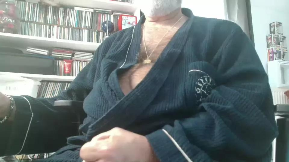 Dodupoilupassif from Cam4