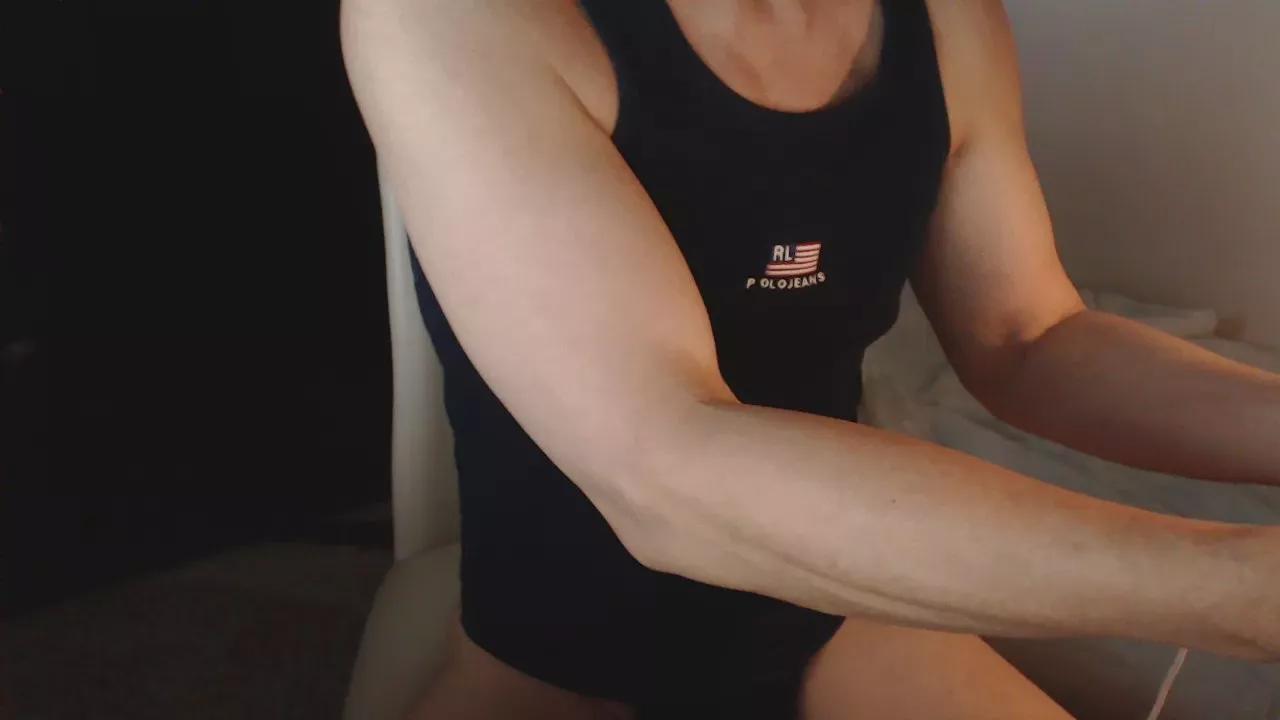 DoggooD from Cam4