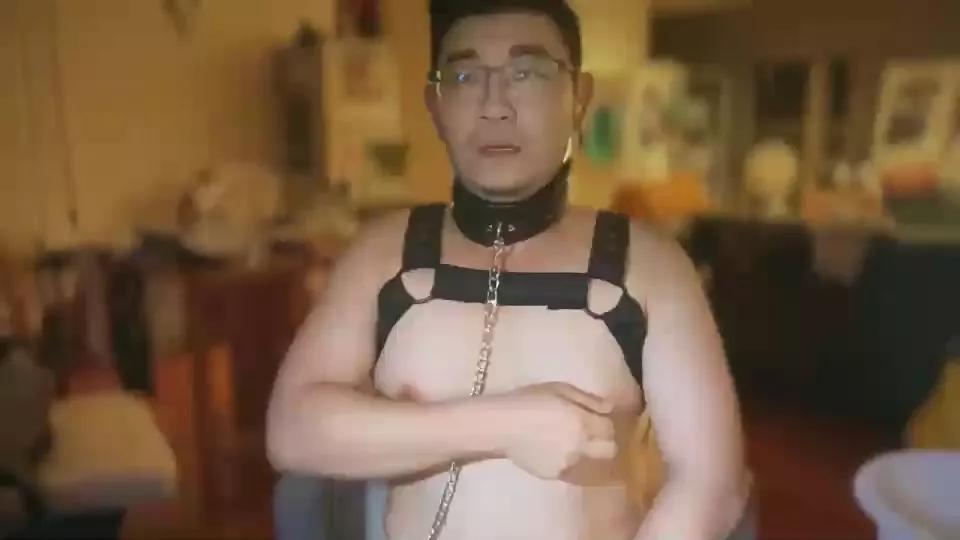 doggoshowy from Cam4