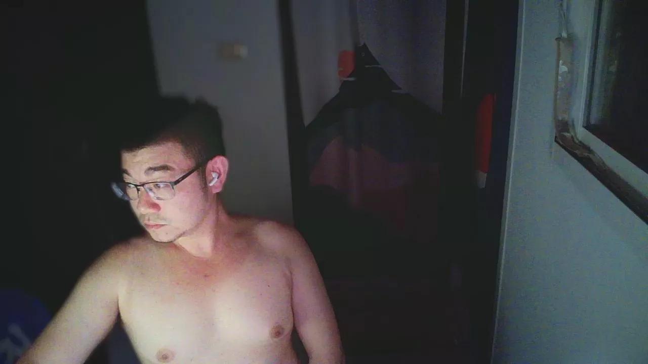 doggoshowy from Cam4