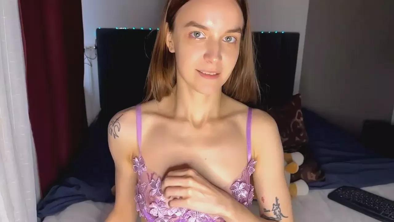 DollieJapp from Cam4