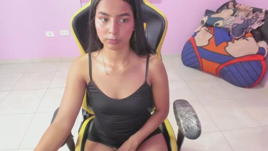 dolly_squirt from Cam4