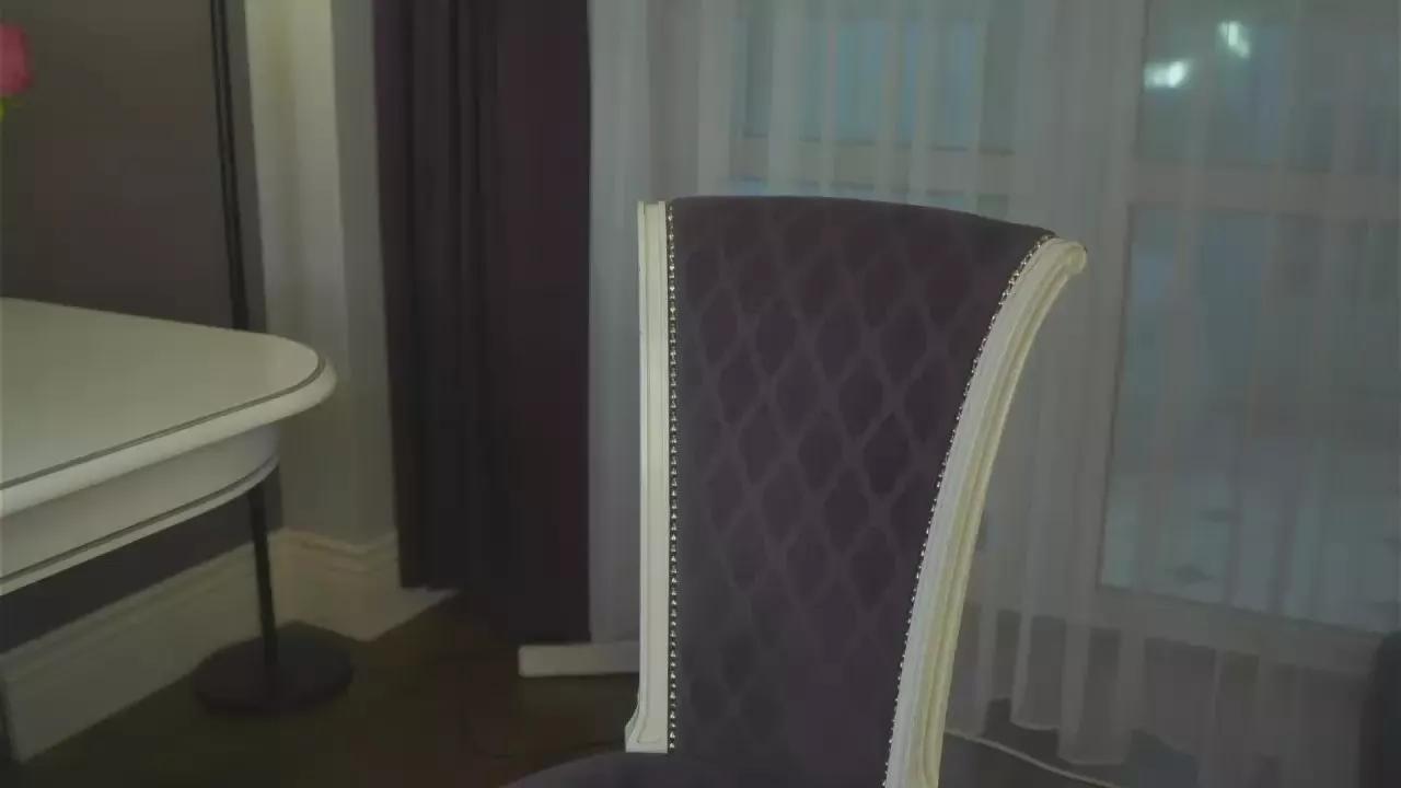 DollyDevall from Cam4