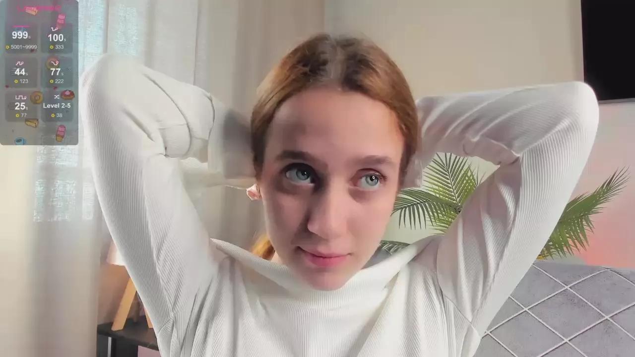 DollyGearing from Cam4