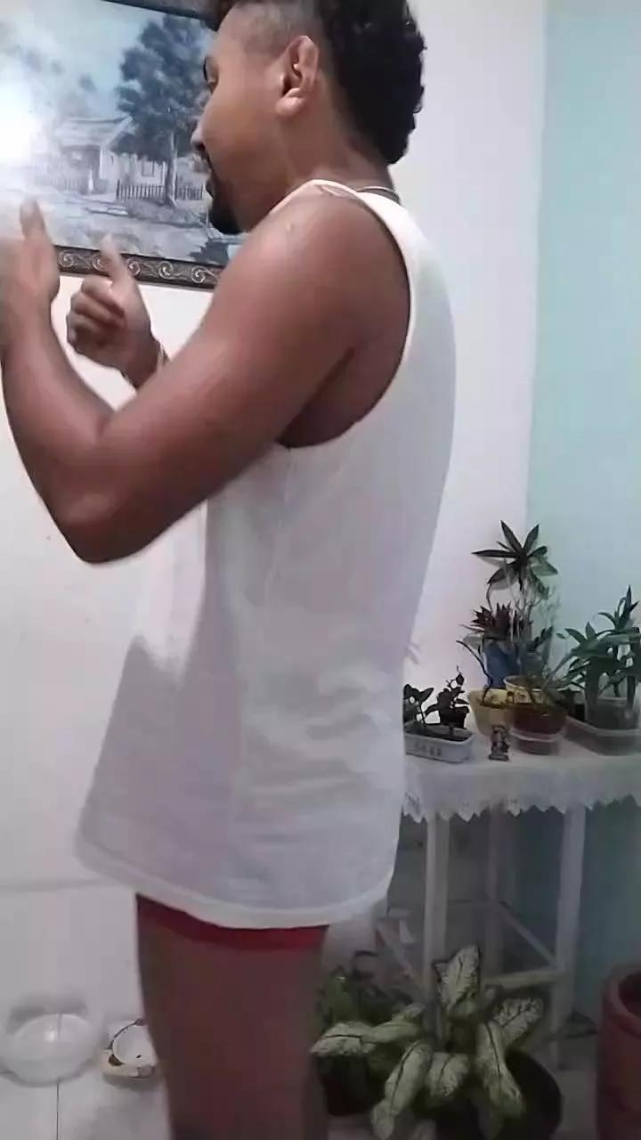 Drico_Queiroz webcams show profile image 