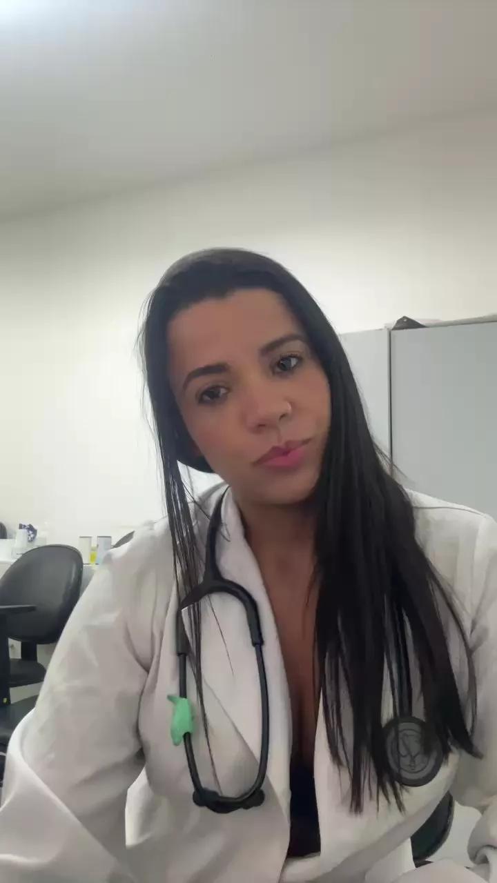 Drpotente webcams show profile image 