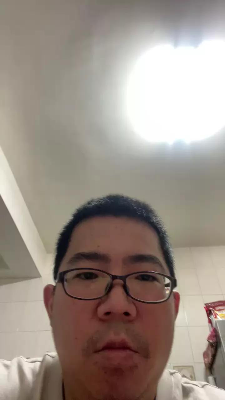 Edgemebear69 from Cam4