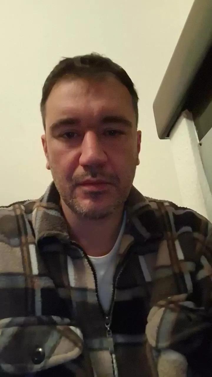 Edoardopinto webcams show profile image 