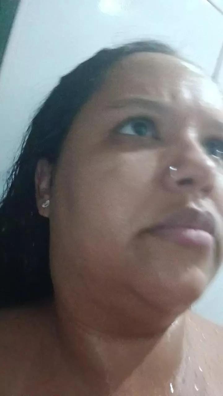 Edyvania webcams show profile image 