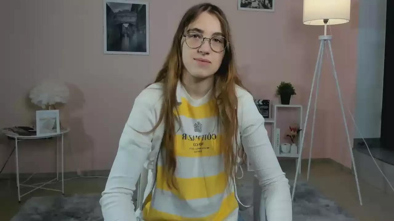 ElayneRegel webcams show profile image 