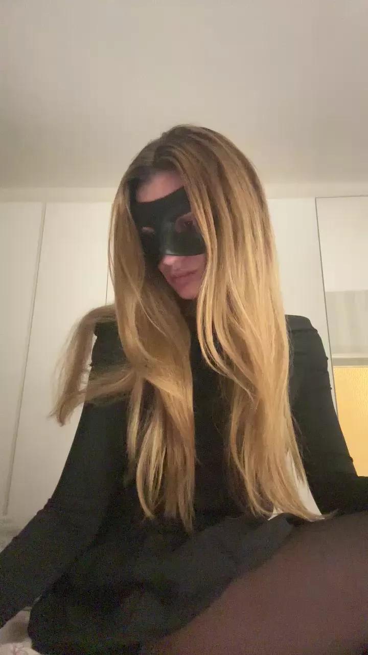 Elisabettafoor webcams show profile image 