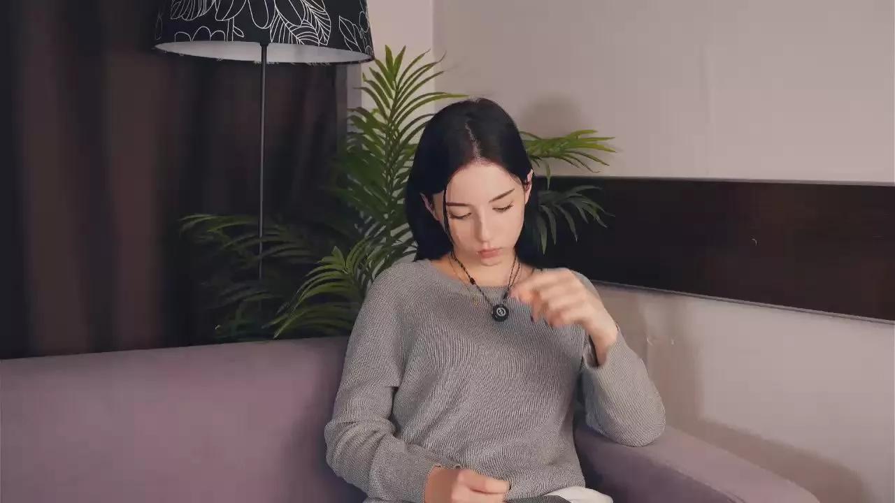 EllaJunick webcams show profile image 