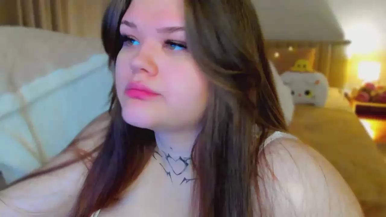 Elle_one webcams show profile image 