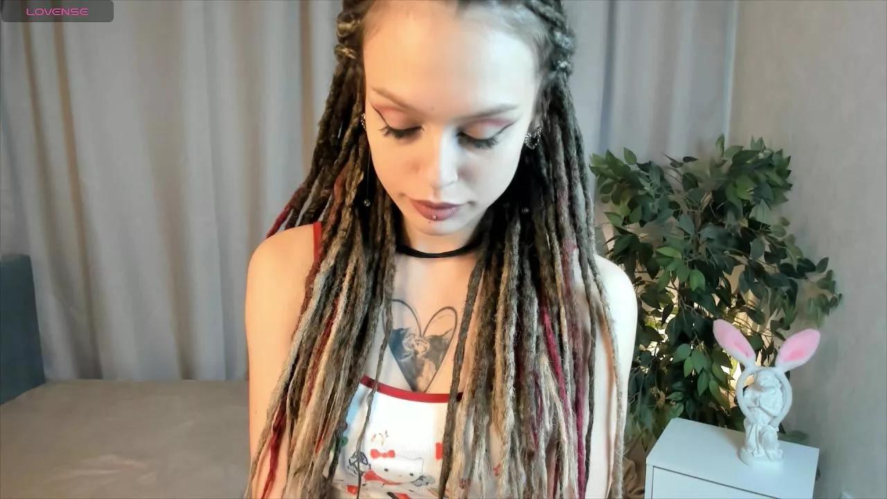 EllieRosees from Cam4