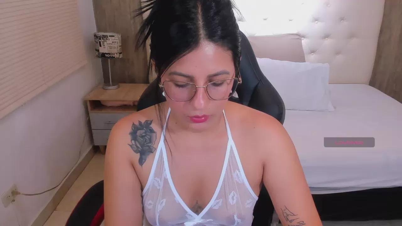 emma_adams_ from Cam4