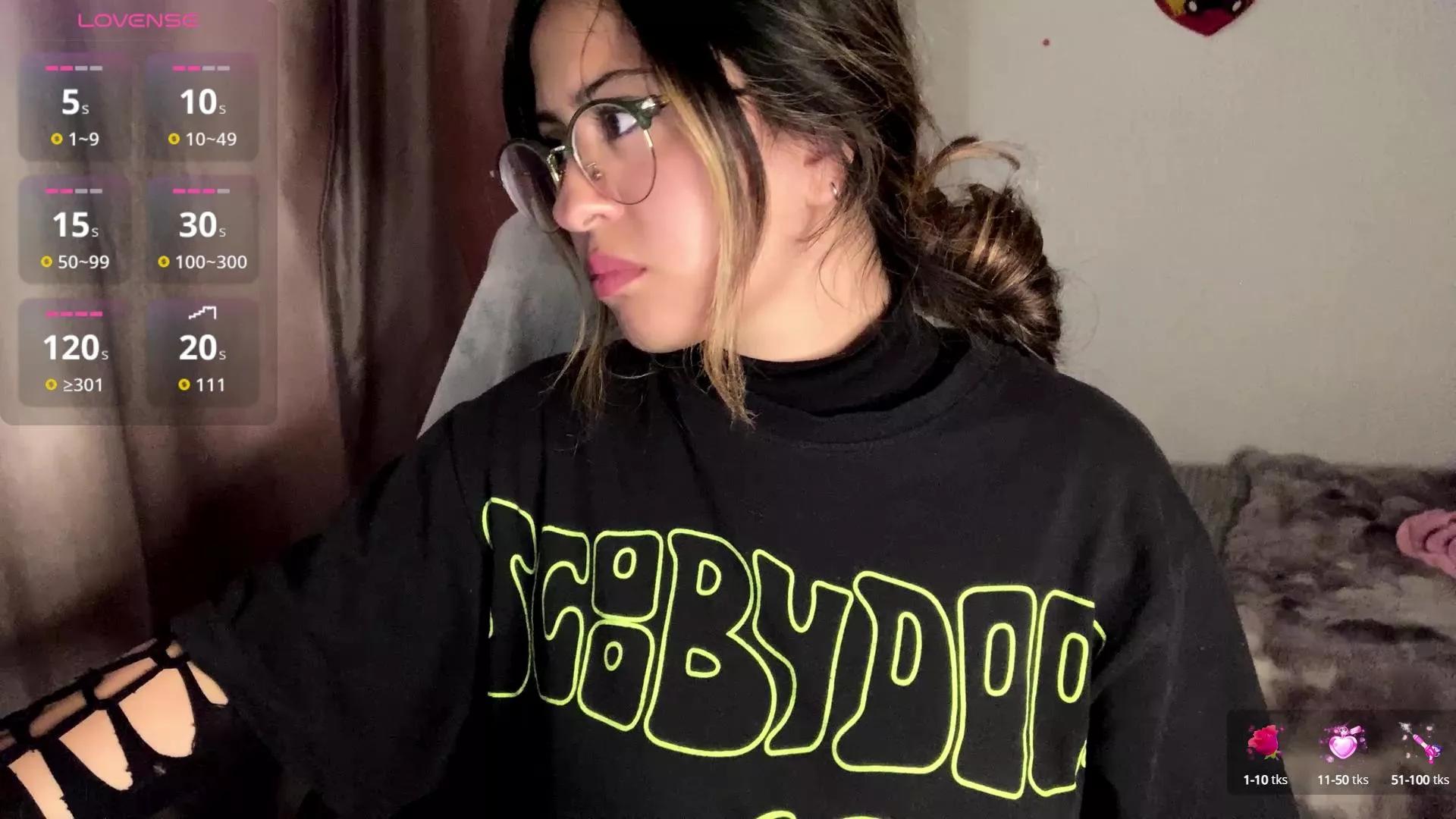 emma_bell1 from Cam4