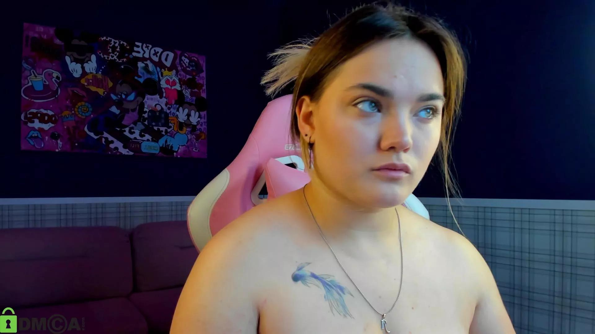 Emma_Reeed from Cam4