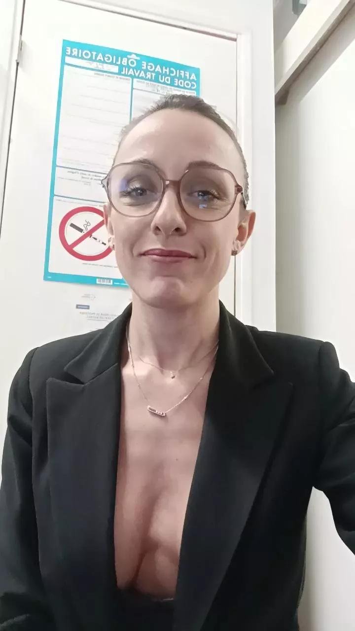 EmmaLoren from Cam4