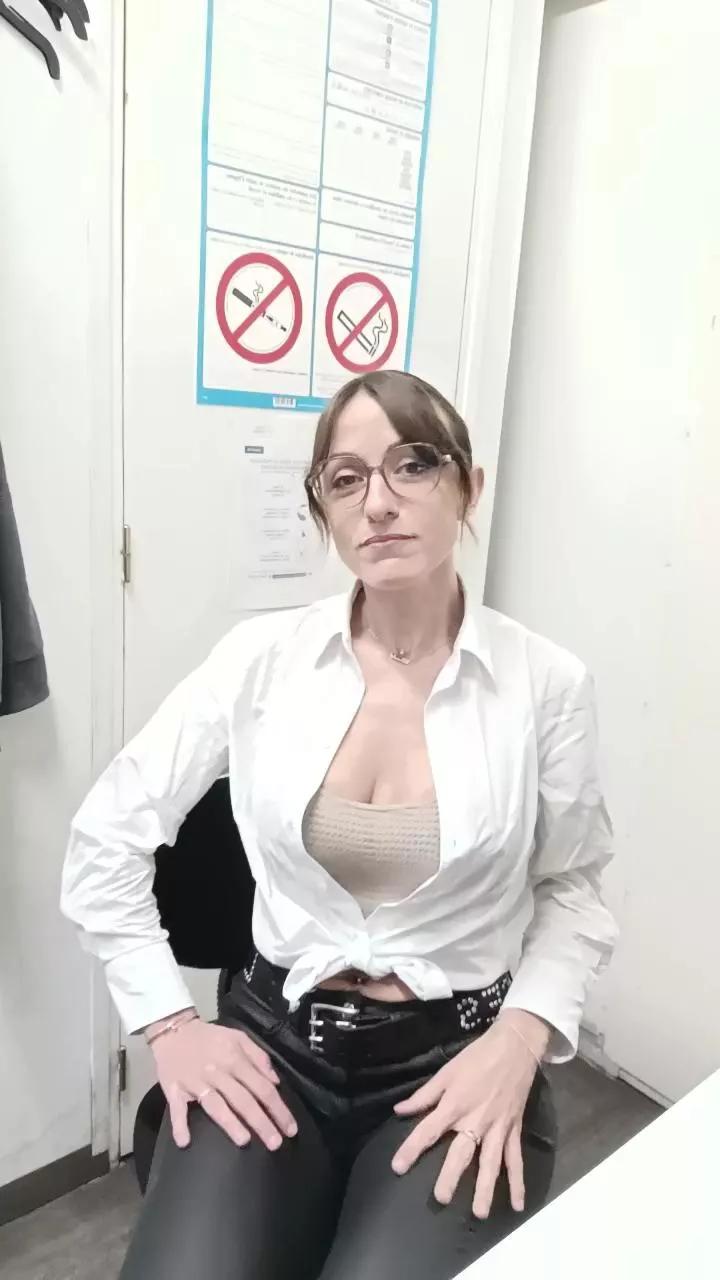 EmmaLoren from Cam4