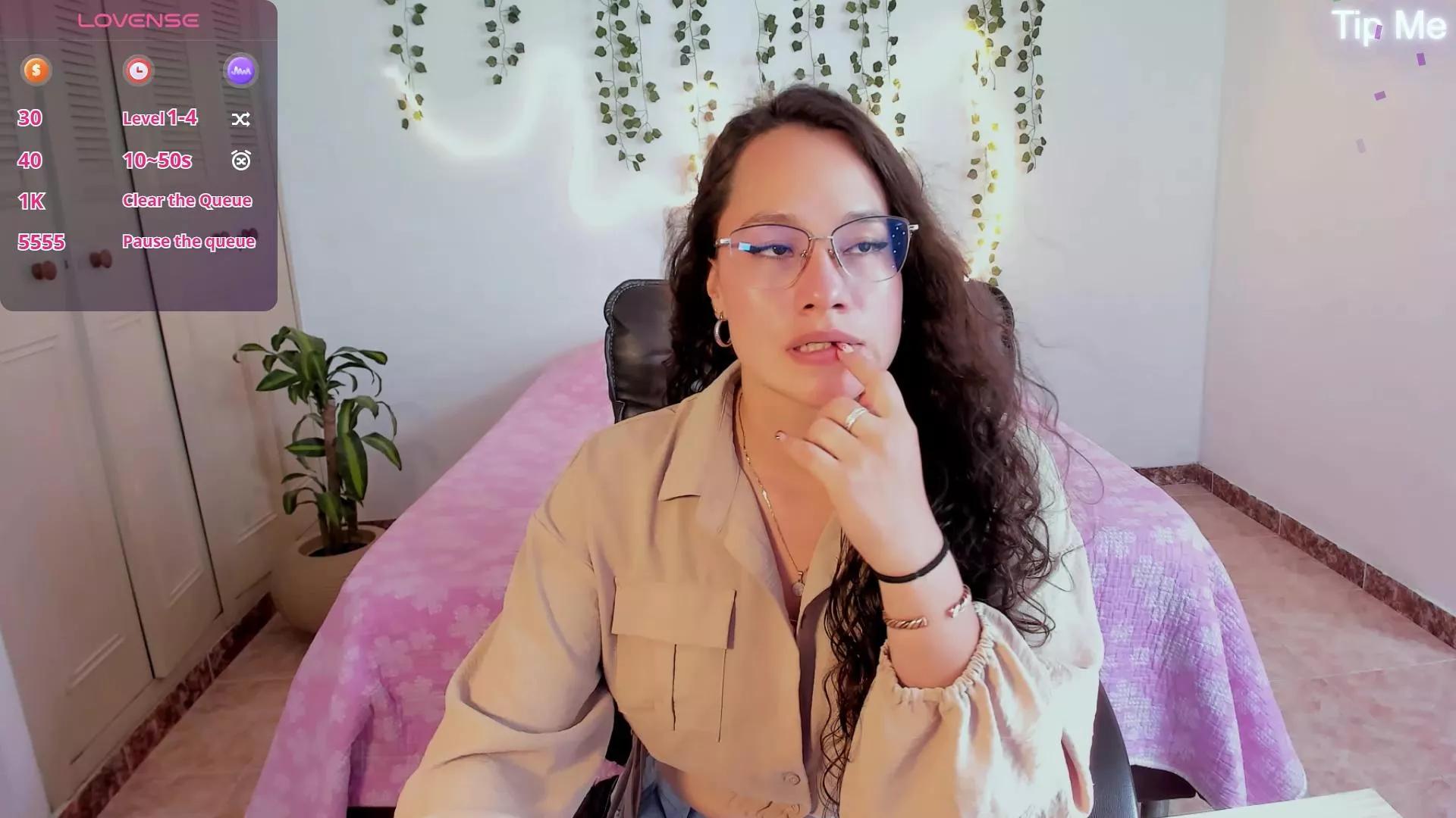 EmmaTorres9 from Cam4