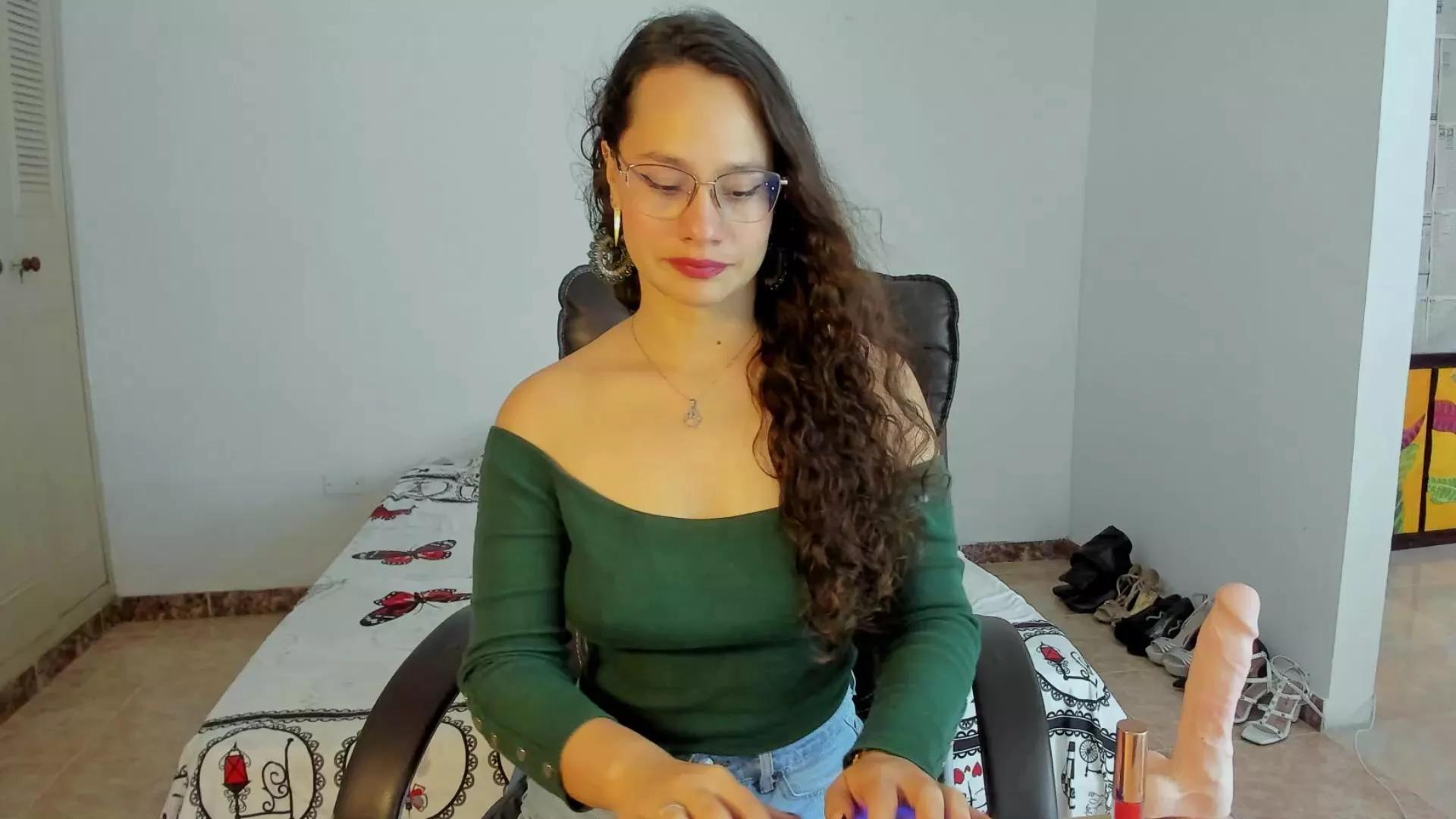 EmmaTorres9 from Cam4