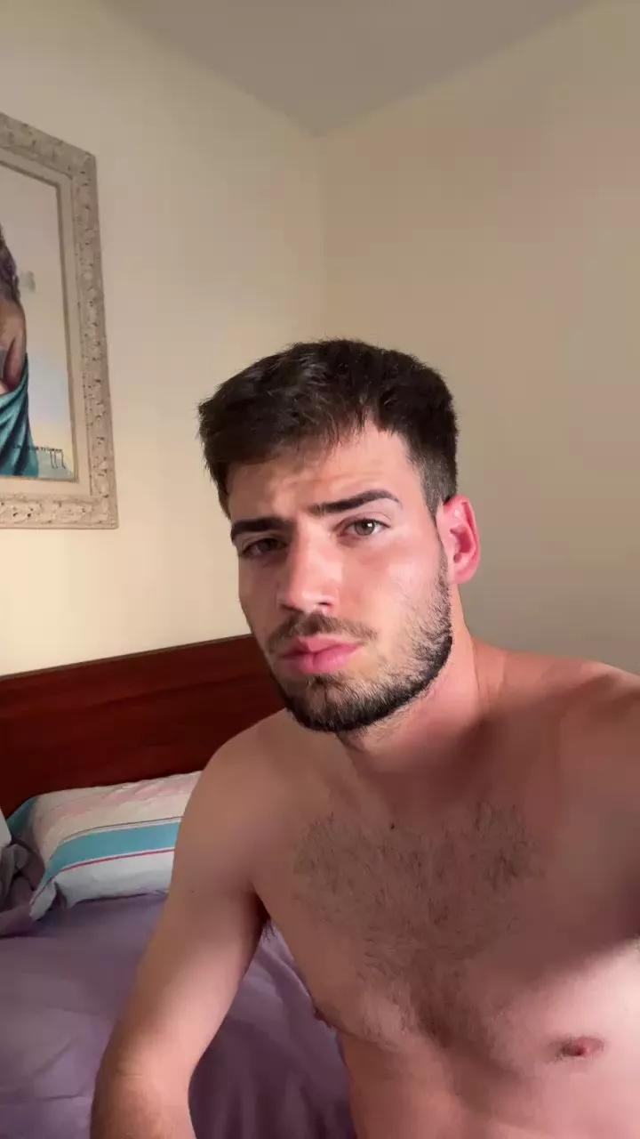 Enygmaboy webcams show profile image 