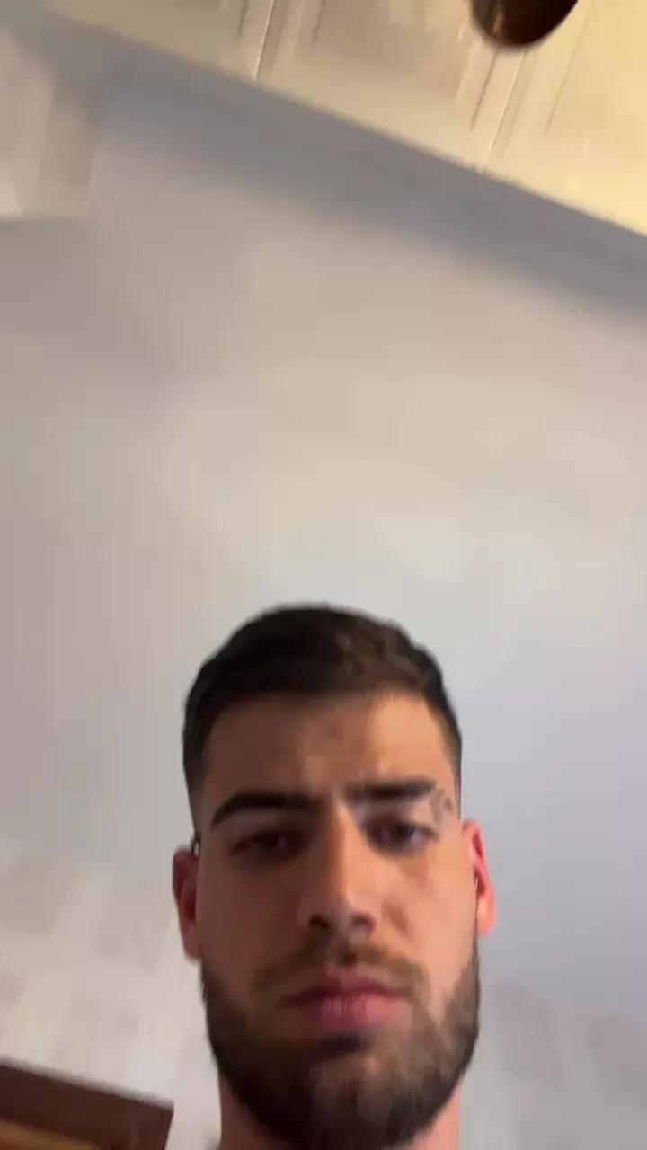 Enygmaboy webcams show profile image 