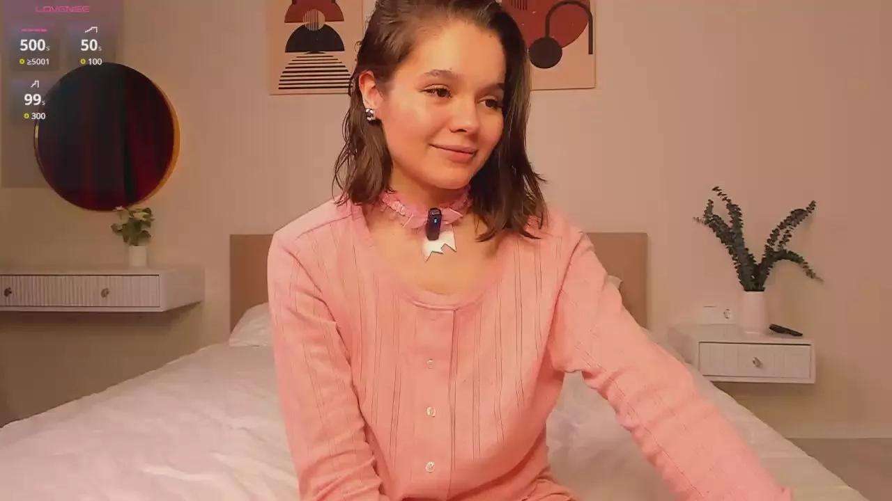 EsmeCrumbley from Cam4