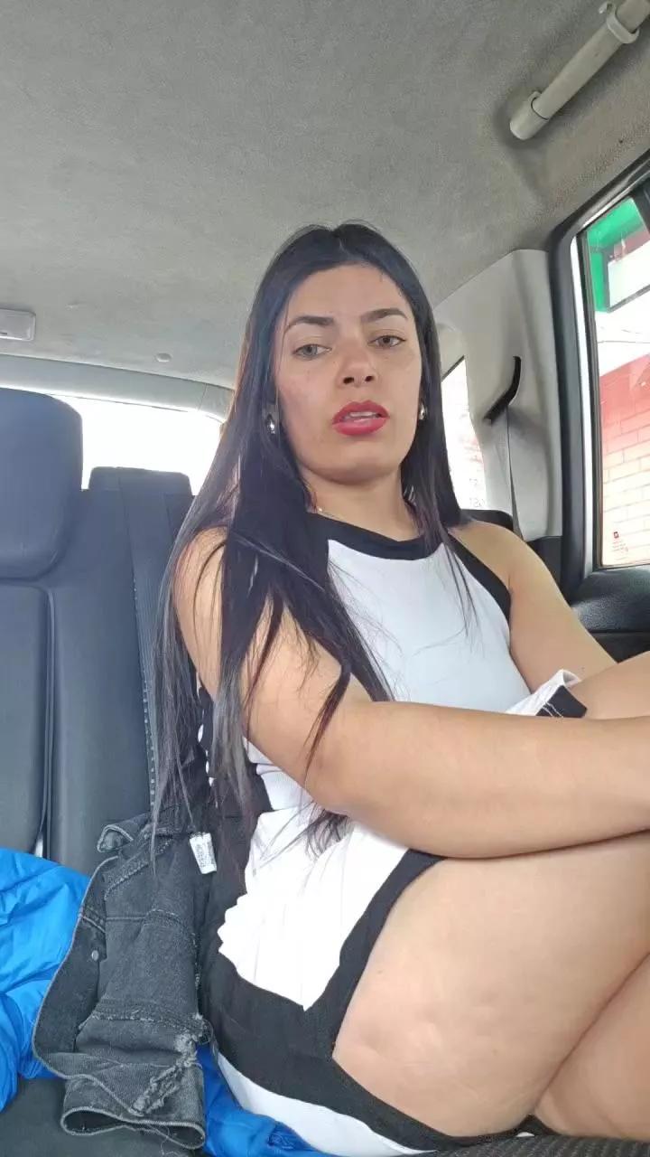 Estefanii_R from Cam4