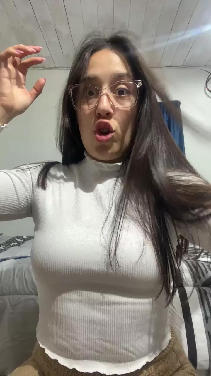 evelyn96 from Cam4