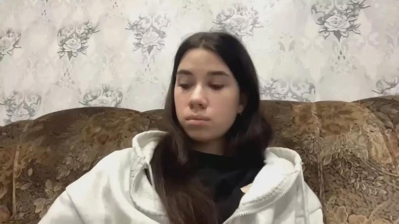 EviaBriddick on Cam4